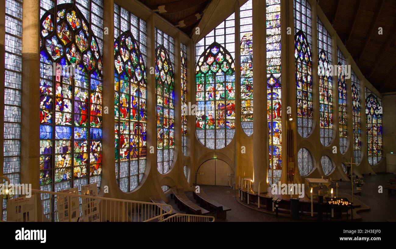 Francia, Normandie, Rouen, Chiesa di San Giovanna d'Arco, vetrate, Foto Stock