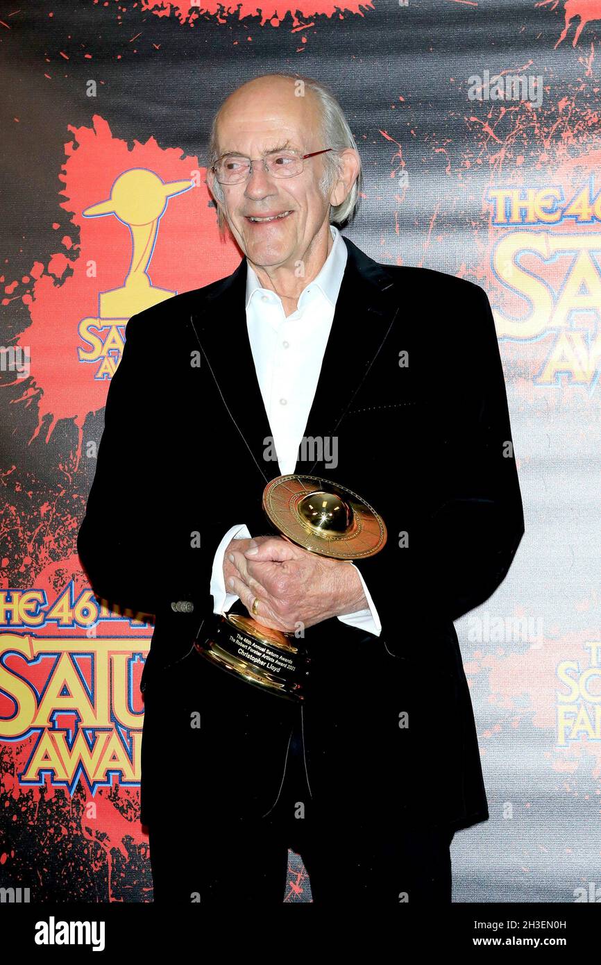 Los Angeles, California. 26 ottobre 2021. Christopher Lloyd nella sala stampa per il 46° annuale Saturno Awards - Sala stampa, Los Angeles Marriott Burbank Airport, Los Angeles, CA 26 ottobre 2021. Credit: Priscilla Grant/Everett Collection/Alamy Live News Foto Stock