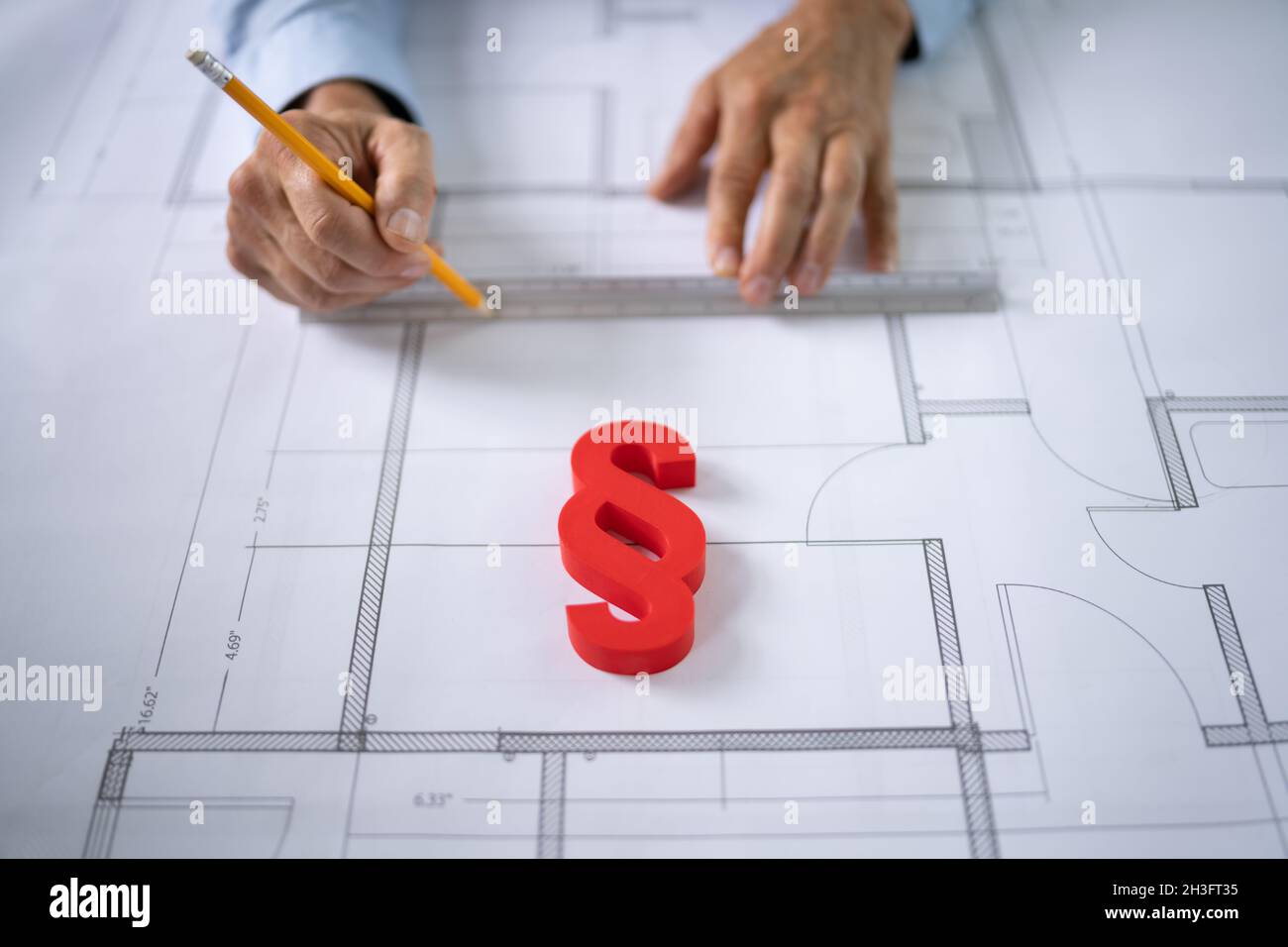 Legge di costruzione e documento di progetto di ingegneria di punizione Foto Stock