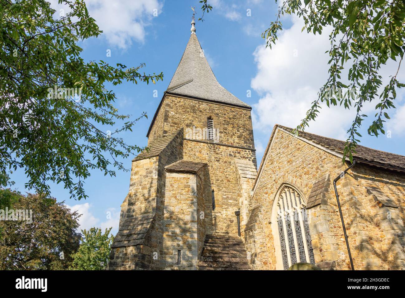 Chiesa parrocchiale di San Pietro e San Paolo, Church Street, Edenbridge, Kent, Inghilterra, Regno Unito Foto Stock