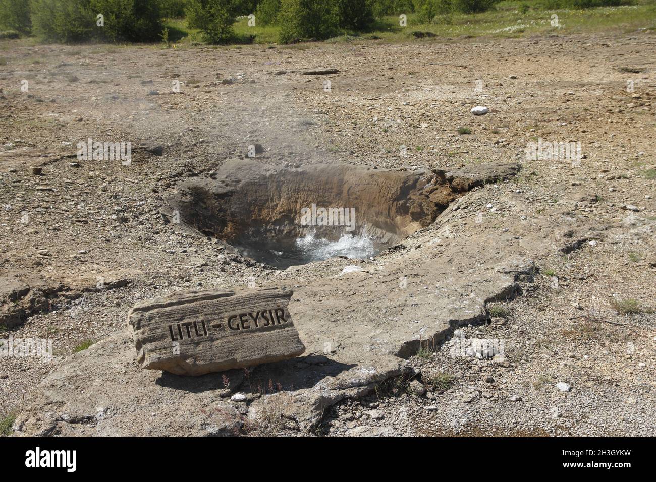 Litli Geysir (piccolo Geysir). Geysir zona geotermica Foto Stock