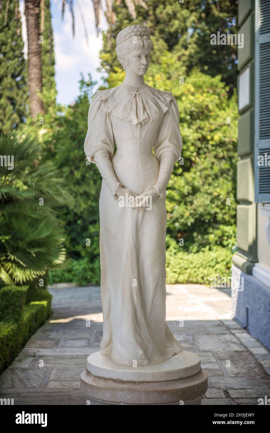 Statua di Sisi, Elisabetta di Baviera, in Corfu, Grecia Foto Stock