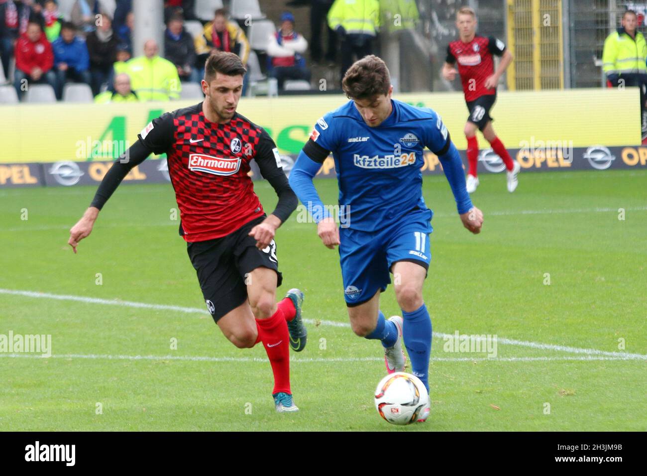 Fussball: 2.BL. - 15/16 - SC Friburgo vs SC Paderborn Foto Stock