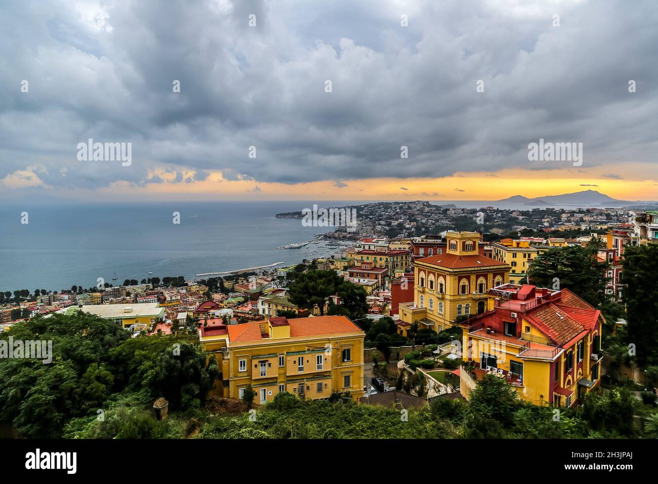 Tramonto su Napoli Foto Stock