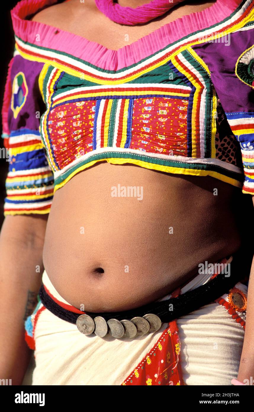 Nepal, zona Terai, gruppo etnico Rana Tharu Foto Stock