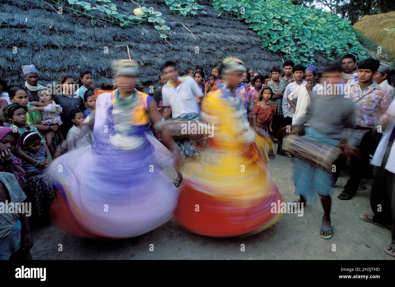 Nepal, zona Terai, gruppo etnico Rana Tharu Foto Stock