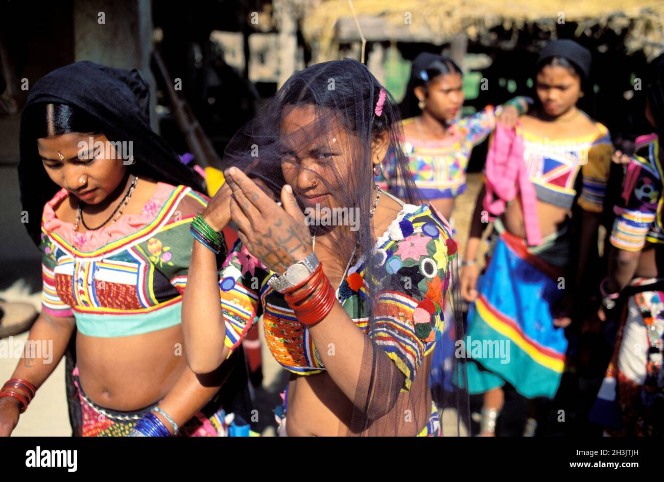 Nepal, zona Terai, gruppo etnico Rana Tharu Foto Stock