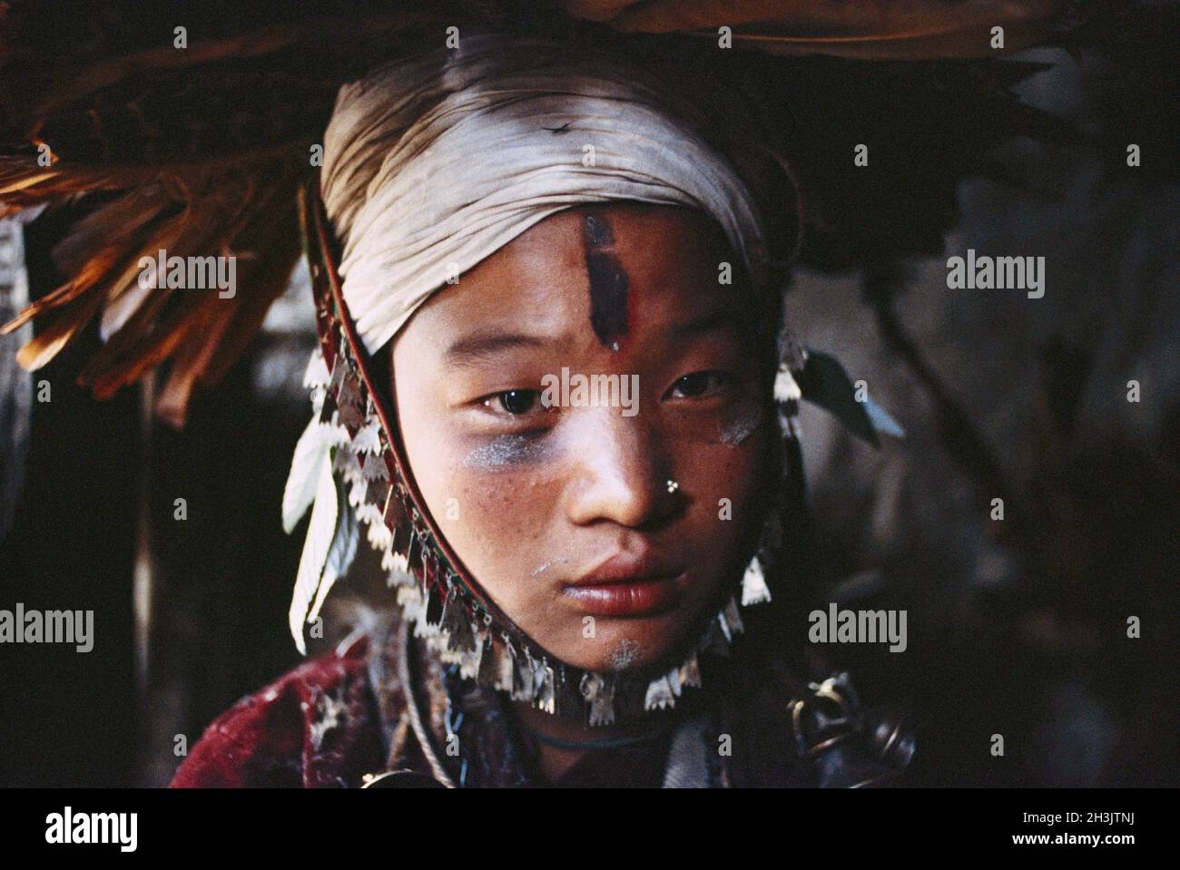 Nepal, Rukum, Kham Magar gruppo etnico sciamano Foto Stock