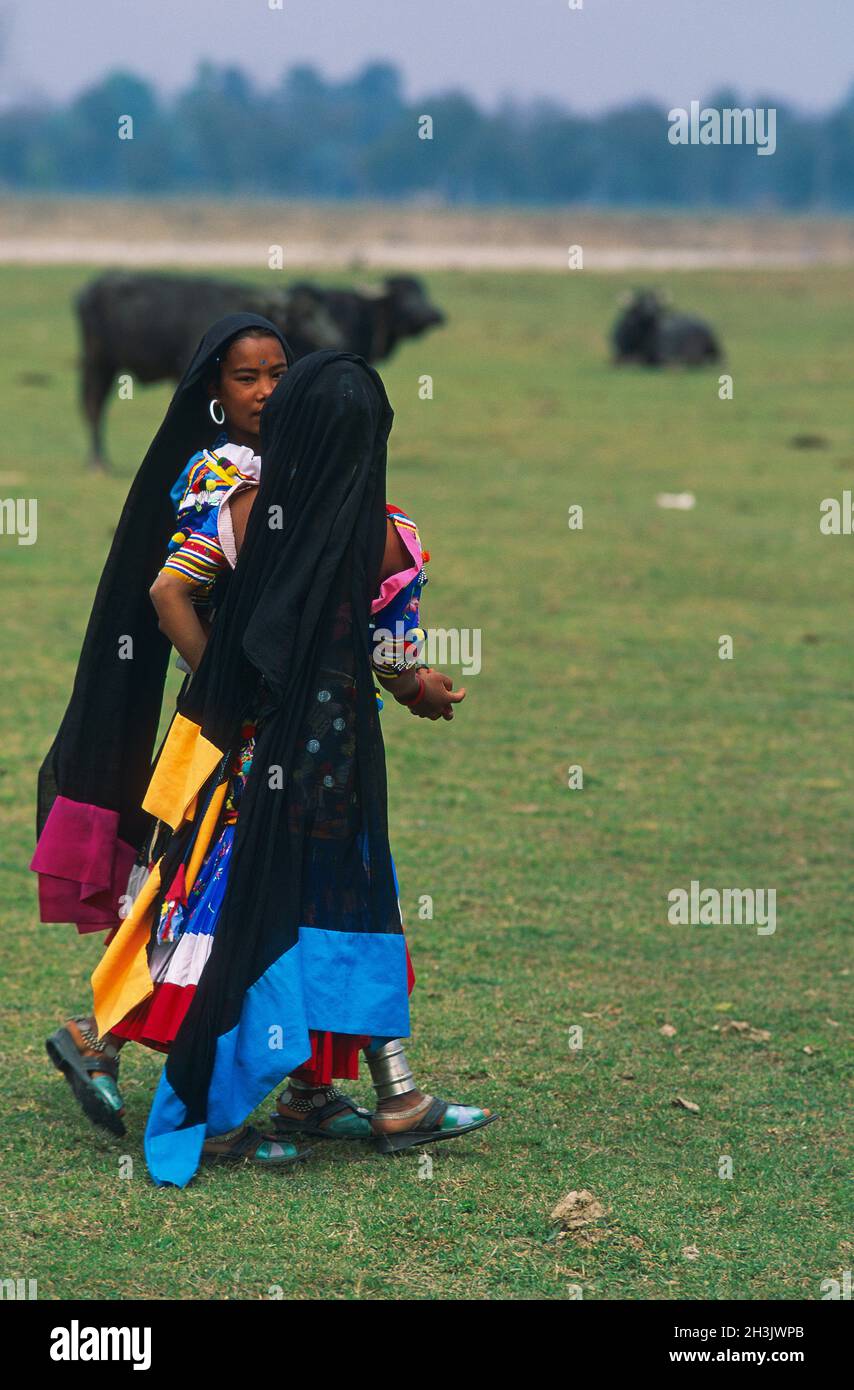 Nepal, zona Terai, gruppo etnico Rana Tharu Foto Stock