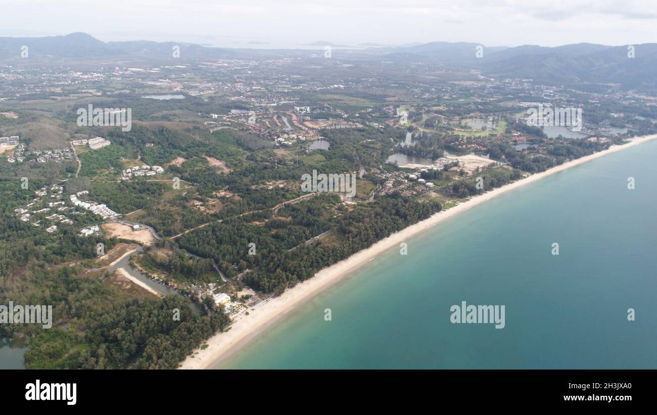 Vista aerea della spiaggia di Layan a Phuket Foto Stock