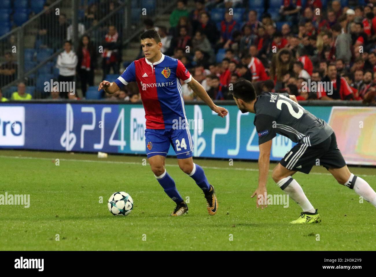 Football CL: Seconda tappa, FC Basel vs. Benfica Lisbona Foto Stock