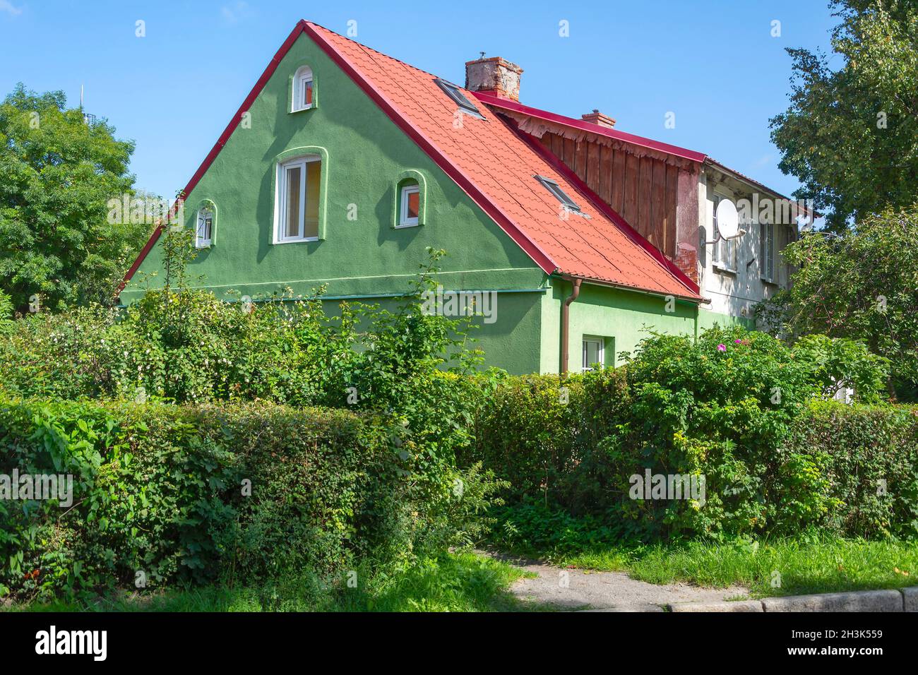 Edificio di appartamenti nella località di Zelenogradsk, regione di Kaliningrad Foto Stock