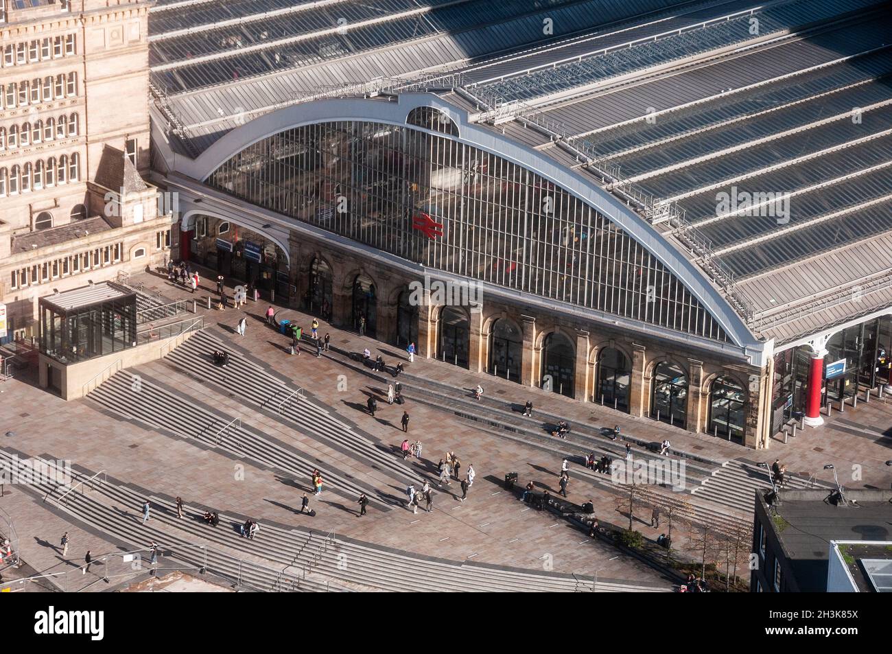 Intorno al Regno Unito - Una giornata fuori a Liverpool - Stazione di Lime St Foto Stock