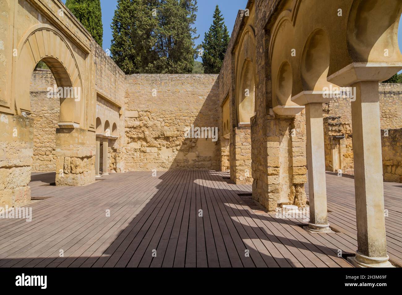 Palazzo di Medina Azahara, città araba fondata nell'anno 936 da Abderraman III a circa 8 km da Cordoba, Andalusia, Spagna Foto Stock