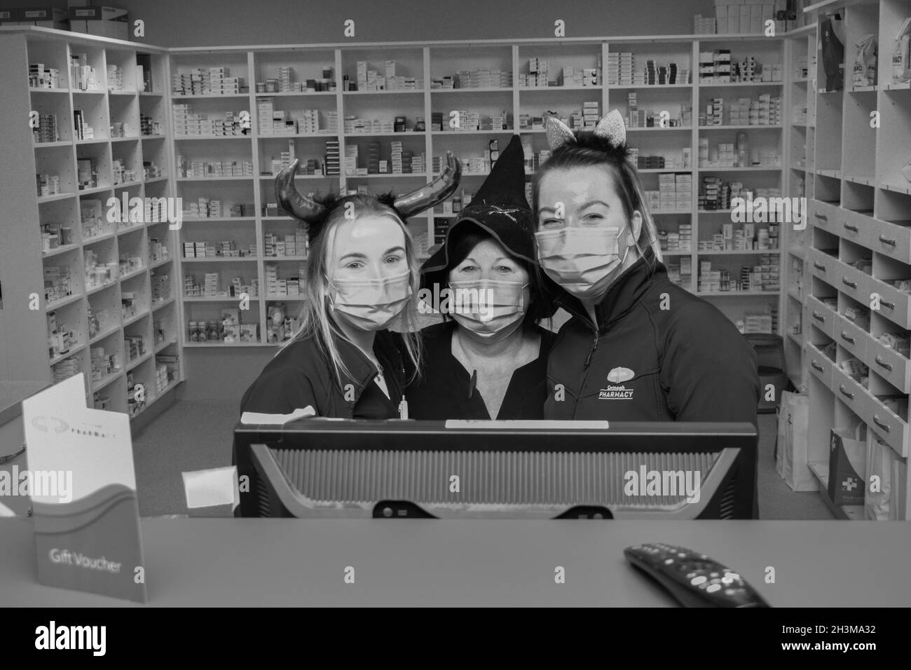 Bantry, West Cork, Irlanda. 29 ottobre 2021. Venerdì scorso, la Bantry Business Association ha ospitato uno Spooky Dress Up Day in Bantry. Credit: Karlis Dzjamko/Alamy Live News Foto Stock