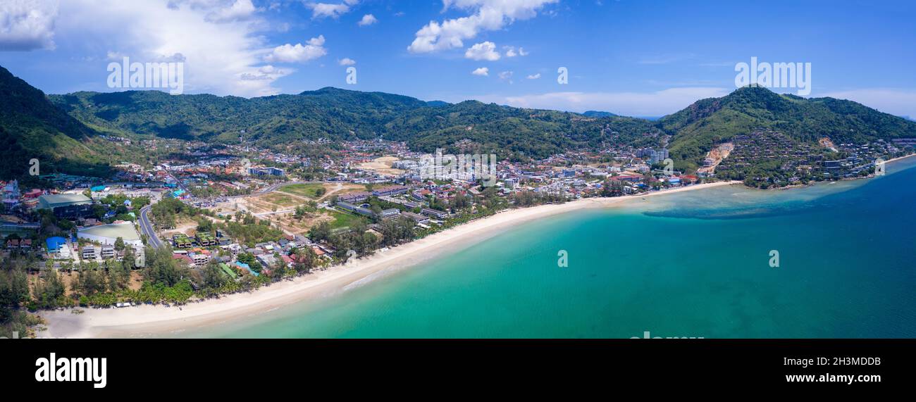 Spiaggia tropicale di Kamala a Phuket, Thailandia Foto Stock