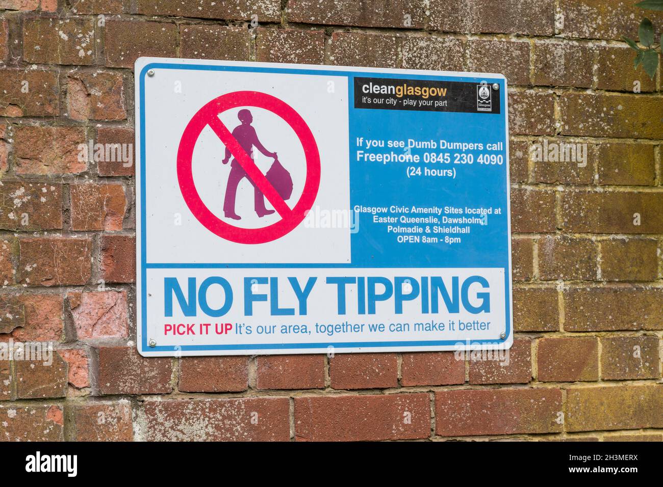 A No Fly Tipping segno a Glasgow, Scozia, Regno Unito Foto Stock