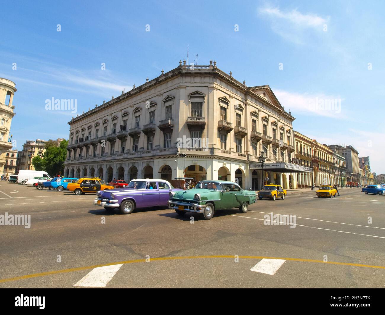 Strade di l'Avana, una passeggiata a piedi a l'Avana. Foto Stock
