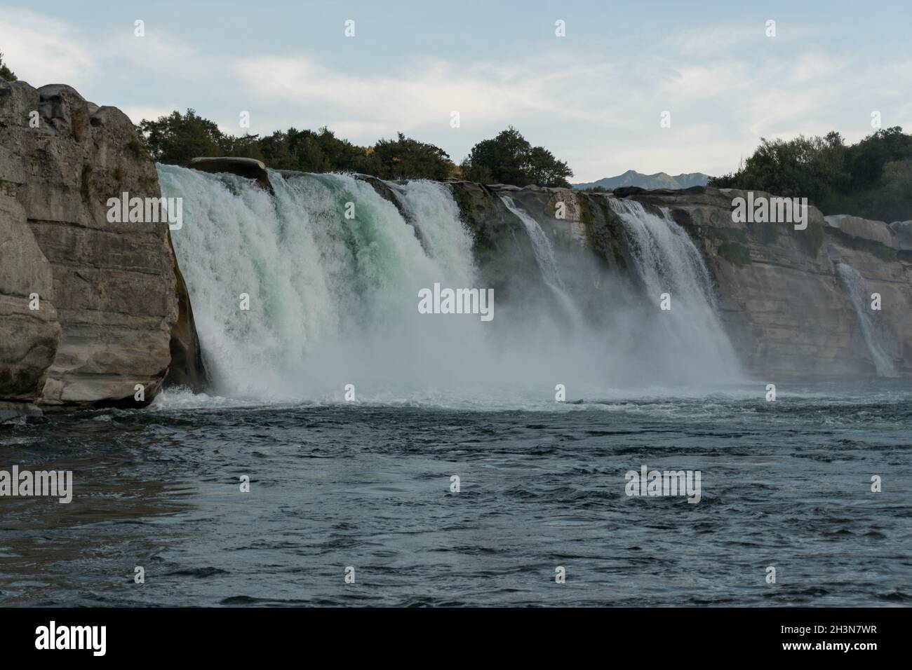 Vista della cascata di Maruia in Nuova Zelanda Foto Stock