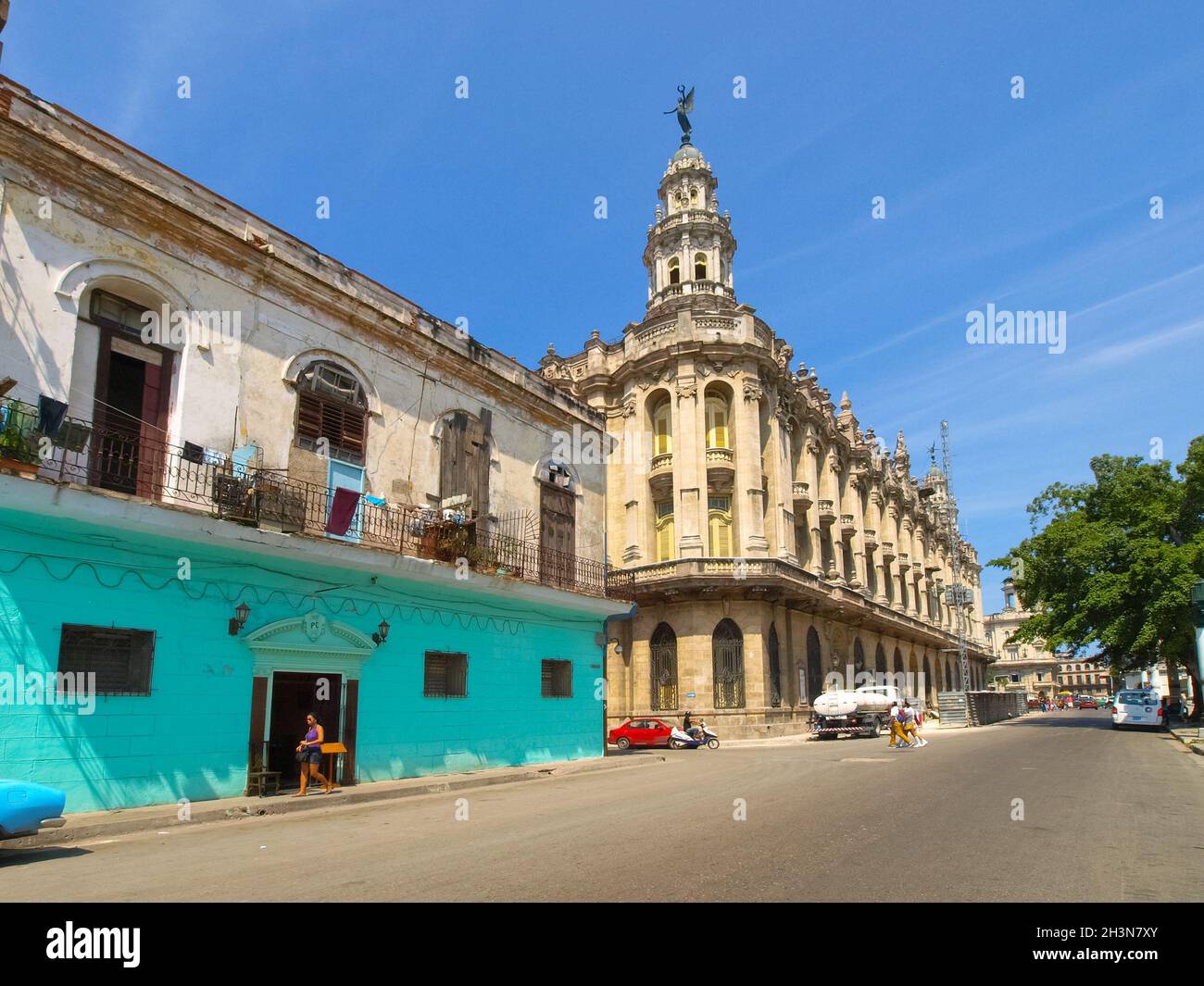 Strade di l'Avana, una passeggiata a piedi a l'Avana. Foto Stock