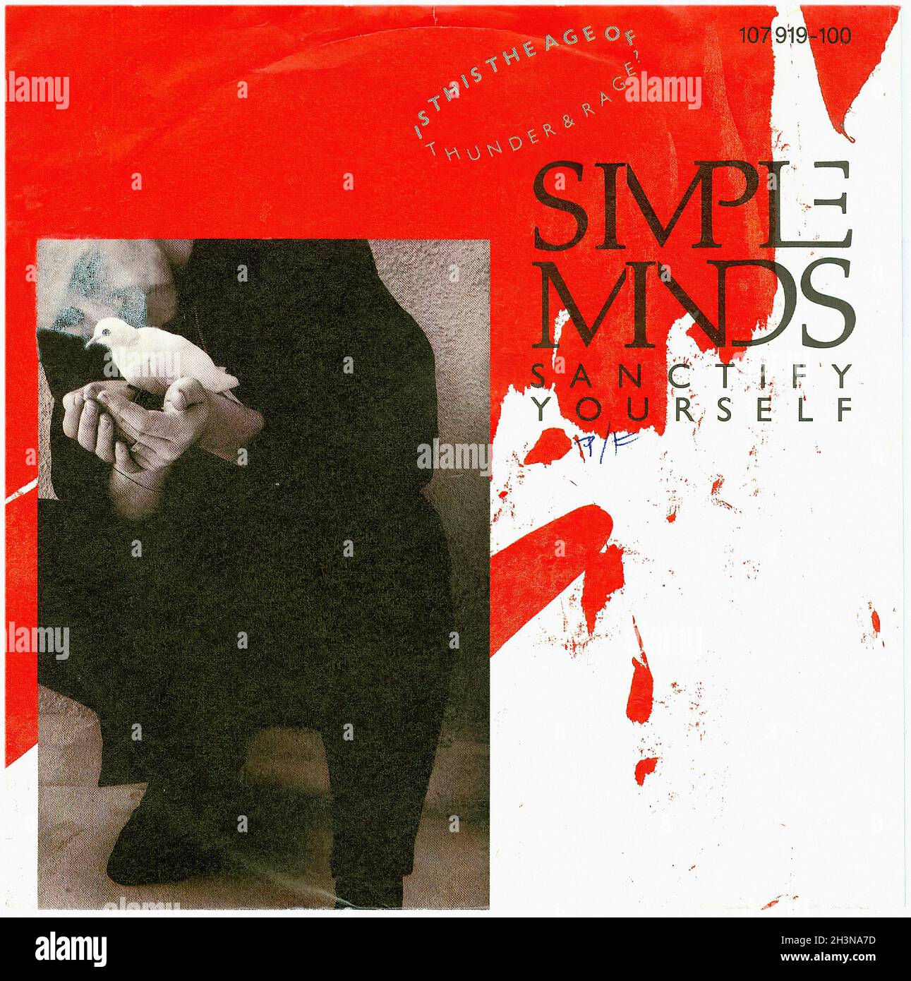 Vintage Vinyl Recording - Simple Minds - Sancti - D - 1986 01 Foto Stock