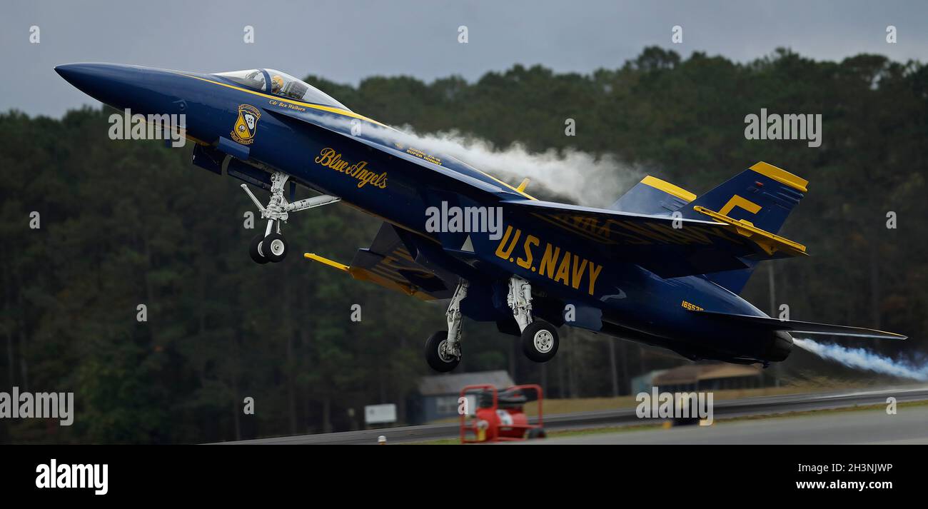 Decollo Blue Angel, Roma GA Foto Stock