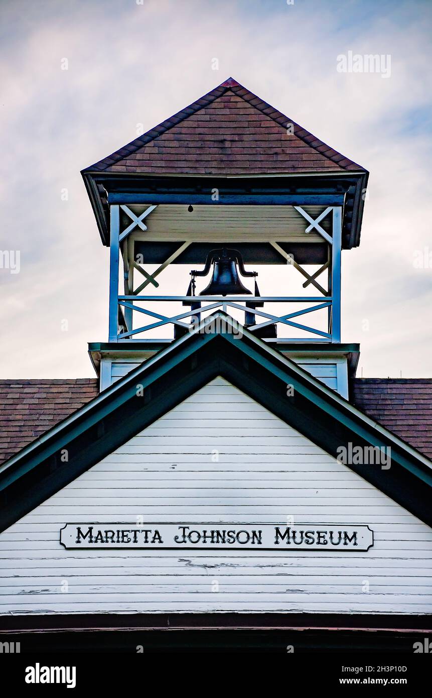 Il Bell Building, che ospita il Marietta Johnson Museum, è raffigurato nel campus Coastal Alabama Community College di Fairhope, Alabama. Foto Stock