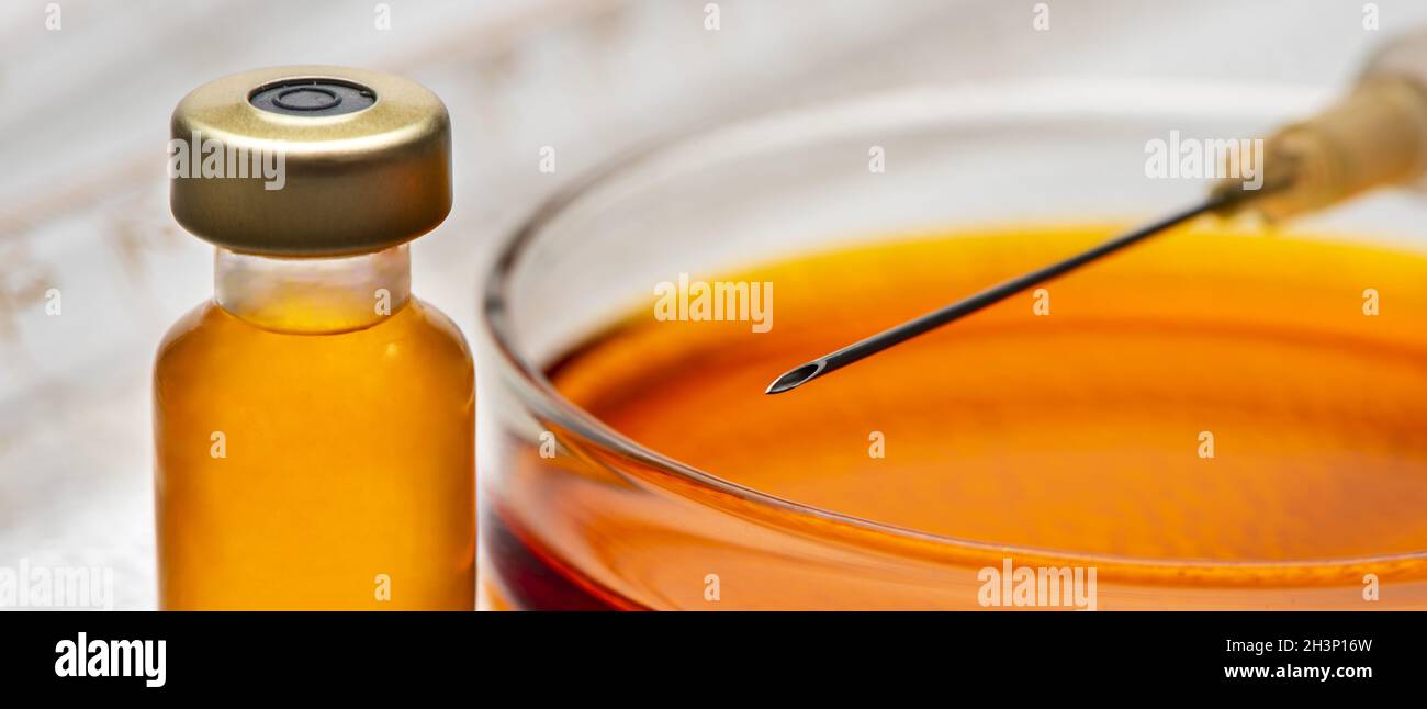 Vaccino contro l'infezione da virus covid-19 Foto Stock