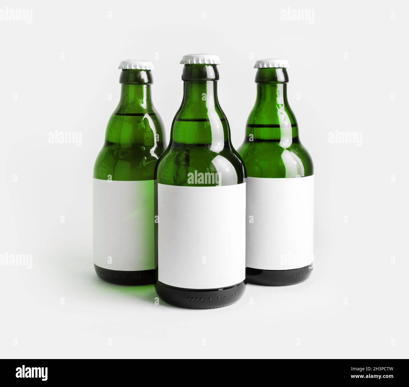 Bottiglie di birra verde Foto Stock