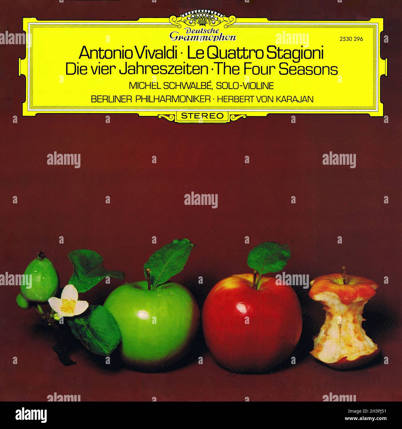 Vivaldi The Four Seasons - Schwalbe Karajan Deutsche Grammophon 1 - Classical Music Vintage Vinyl Record Foto Stock