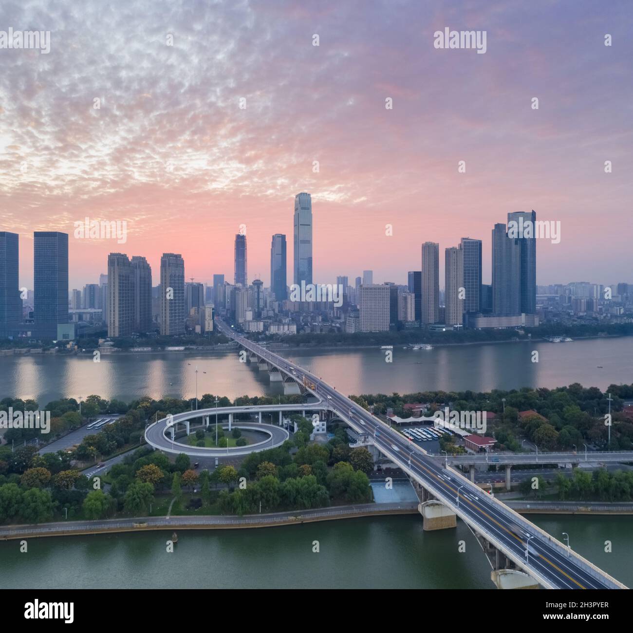 Il paesaggio urbano di Changsha al mattino presto Foto Stock