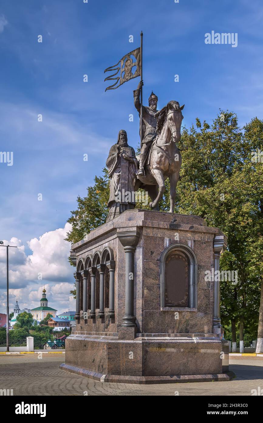Monumento al Principe Vladimir e al monaco Fyodor, Vladimir, Russia Foto Stock