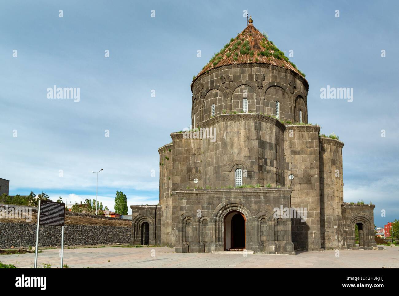 La Moschea di Kümbet o la Chiesa degli Apostoli è un edificio storico a Kars. È descritta come la Santa Sofia dell'Oriente. Foto Stock