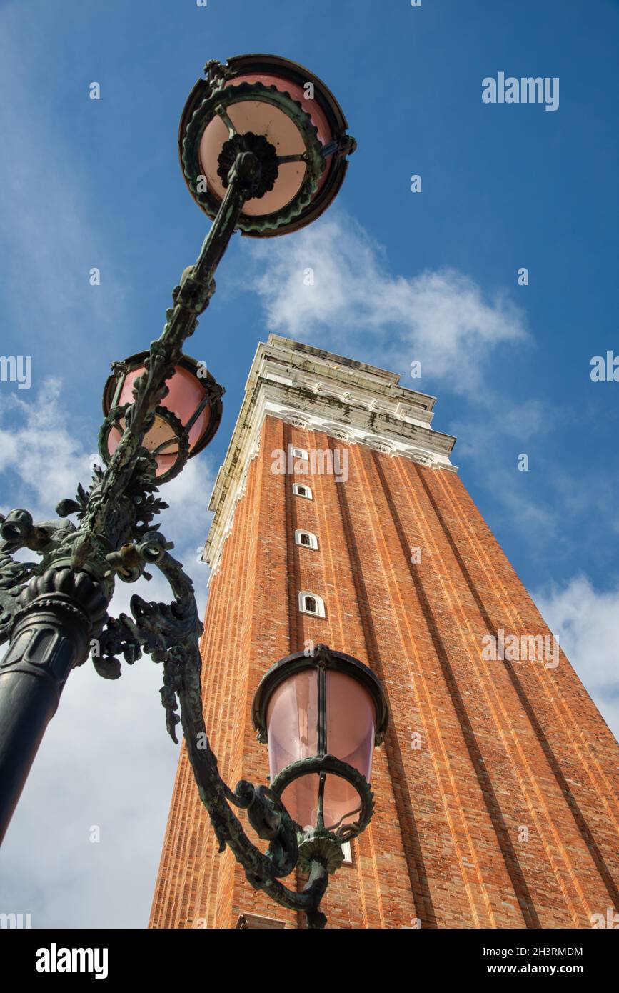 campanile in Piazza San Marco a Venezia, Italia Foto Stock