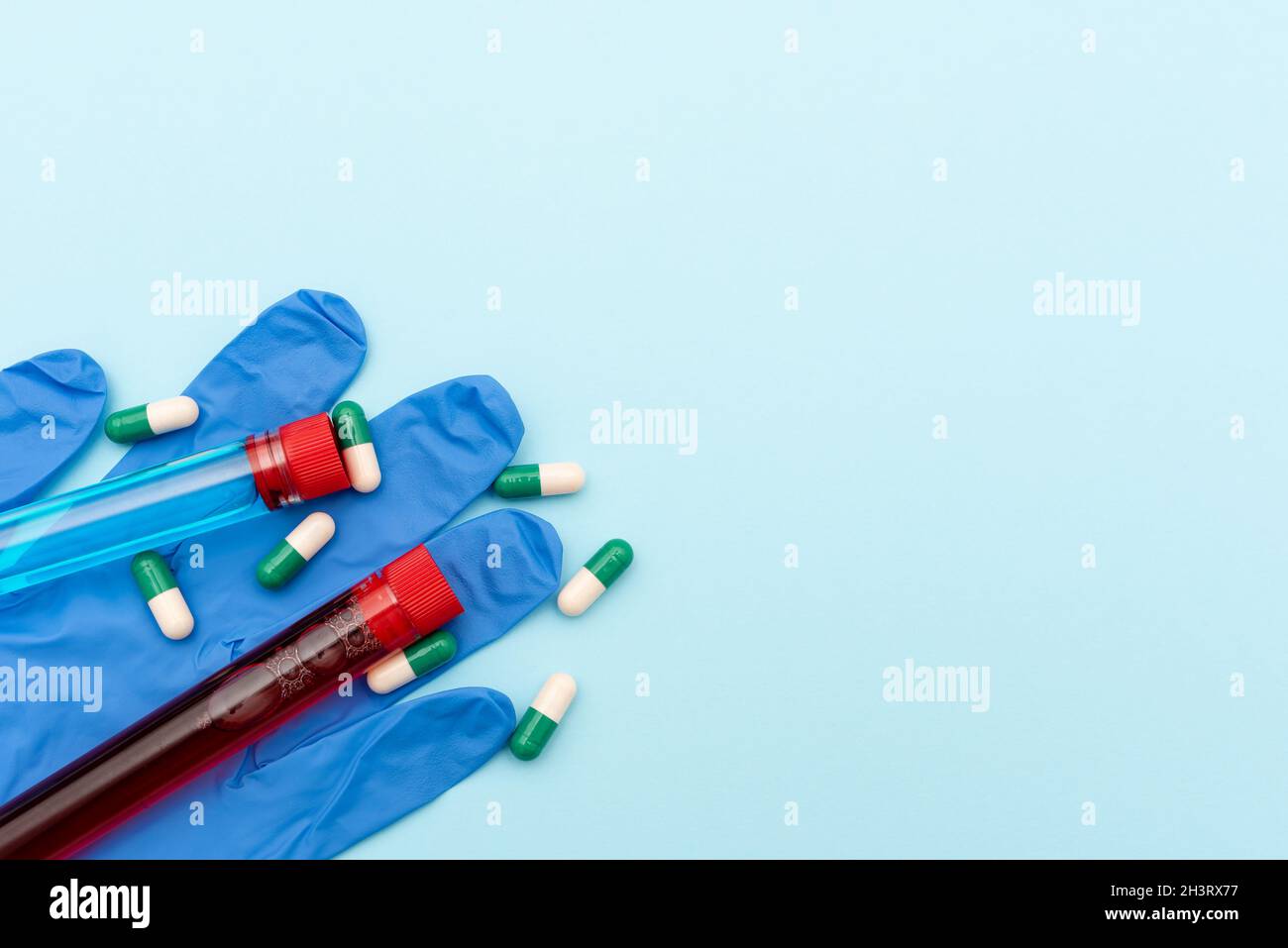 Medicina prescritta vitamine minerali curativi forniture mediche Studi scientifici piani di trattamento laboratorio Test malattia Pr Foto Stock