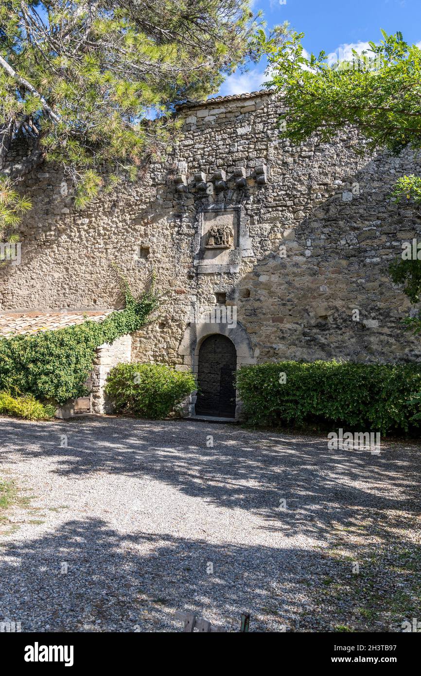 La Cittadella. Ménerbes è un comune Côte della regione Provenza-Alpi-Costa Azzurra, nel dipartimento del Vaucluse. Foto Stock