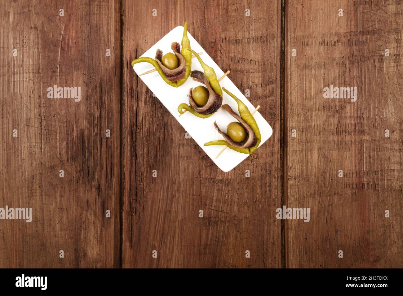 Una foto dall'alto di uno spuntino tradizionale spagnolo gilda Foto Stock