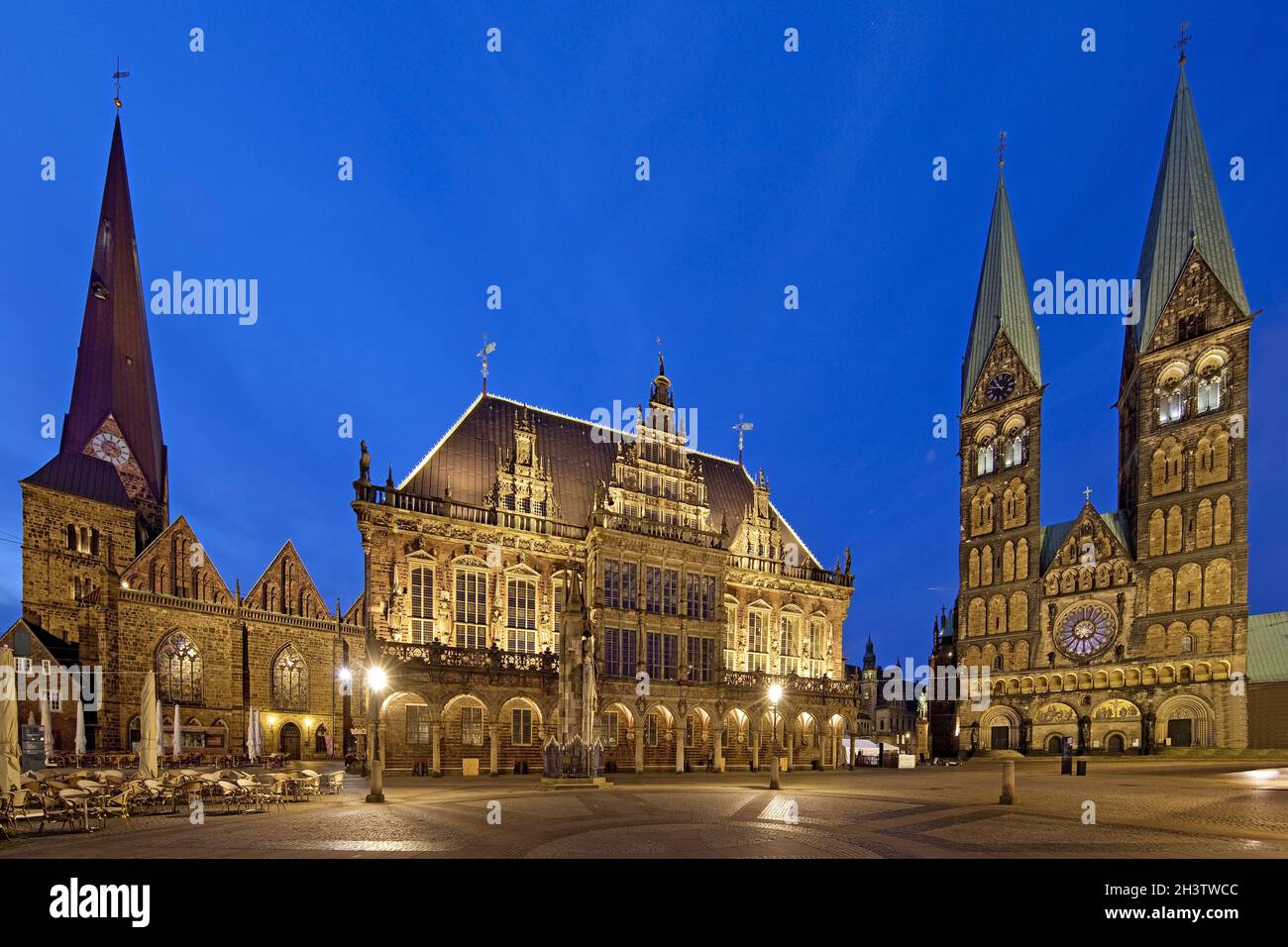 Mercato con la nostra Chiesa delle Cari Donne, municipio con Roland, Cattedrale di San Petri, Brema, Germania Foto Stock