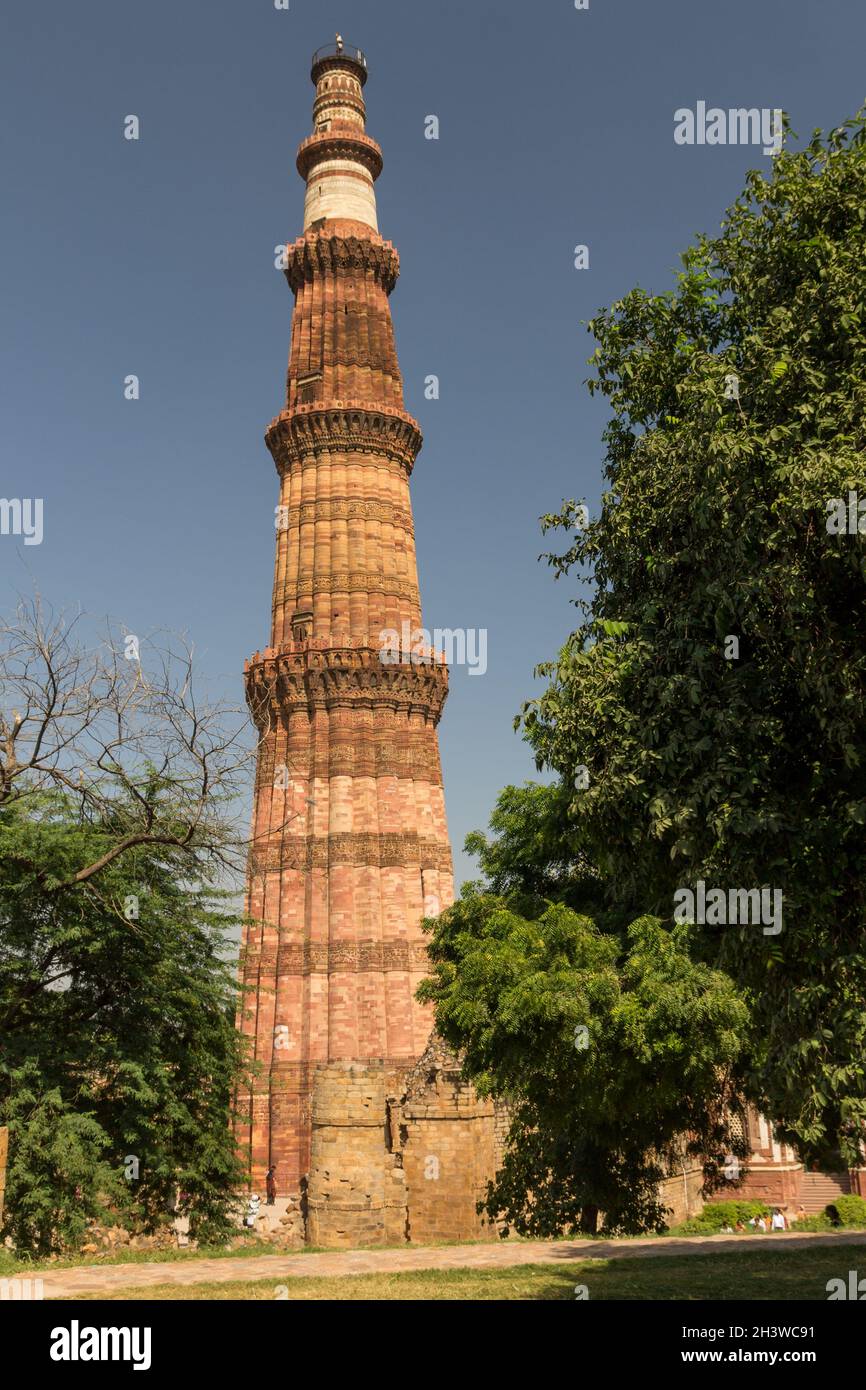 Qutb Minar - un sito patrimonio dell'umanità a Delhi Foto Stock