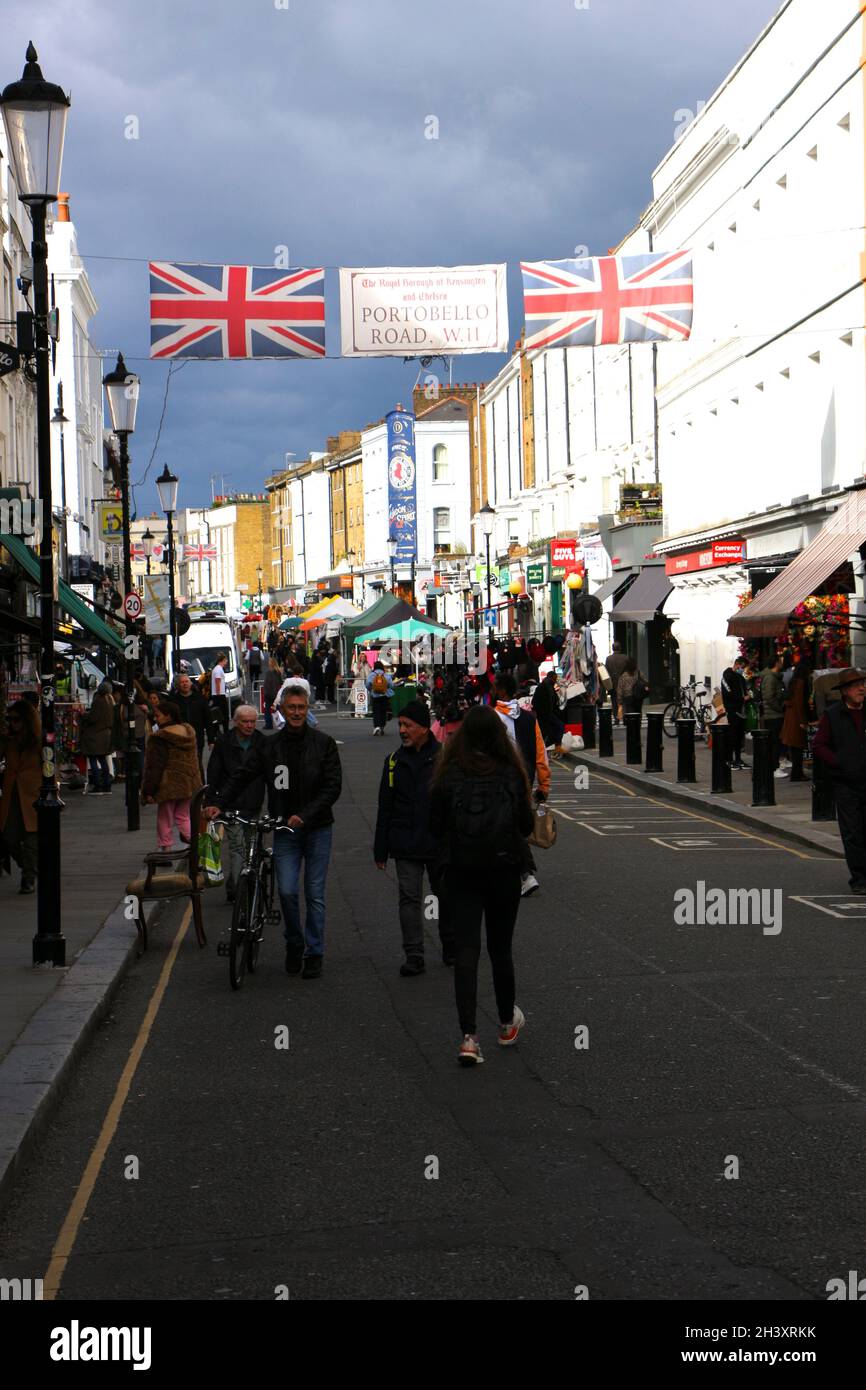 Portobello Road Market Notting Hill Londra Inghilterra Regno Unito Foto Stock