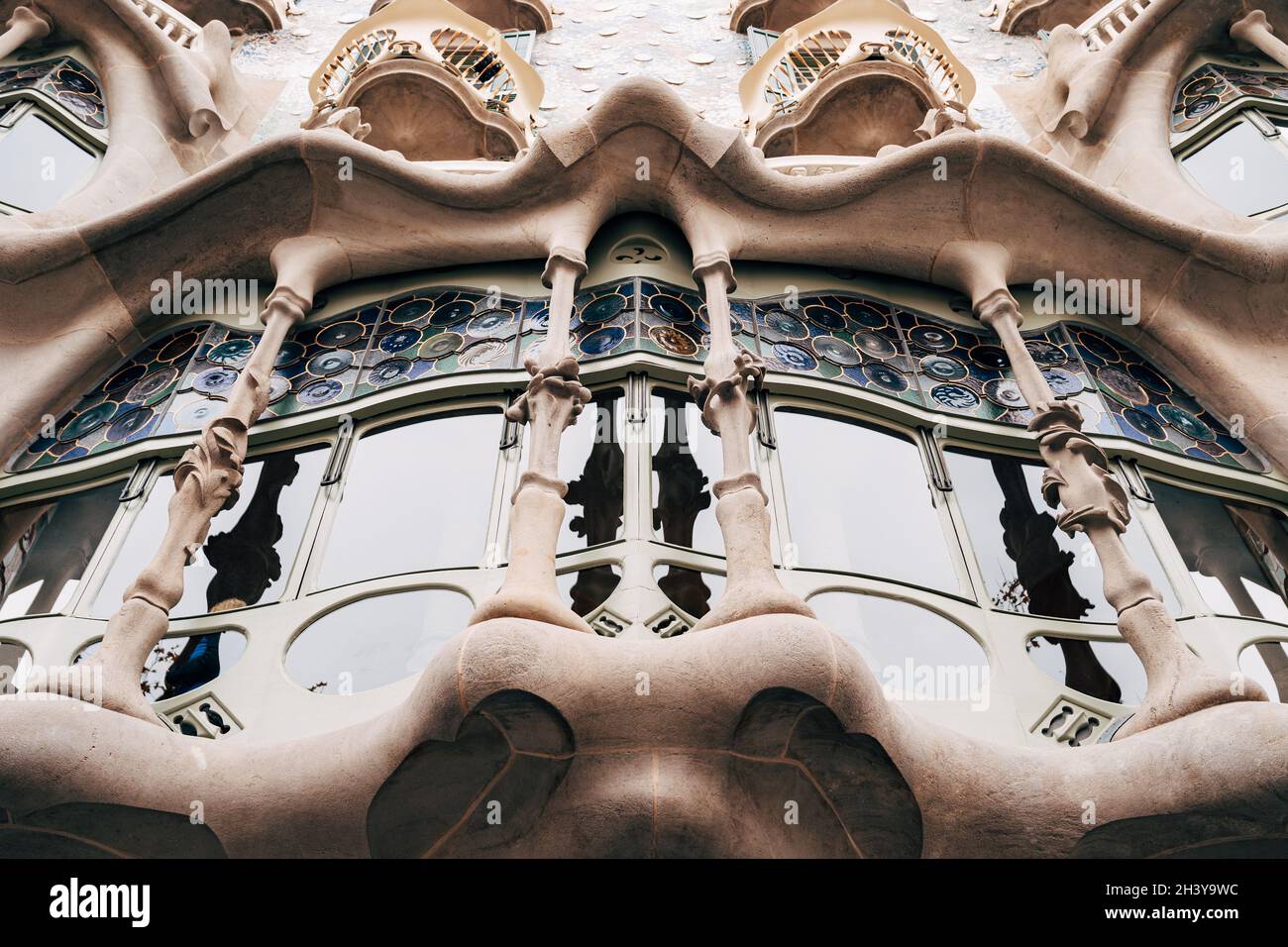 Barcellona, Spagna - 15 dicembre 2019: Facciata di Casa Batllo - Casa Batllo a Barcellona, Spagna. Foto Stock