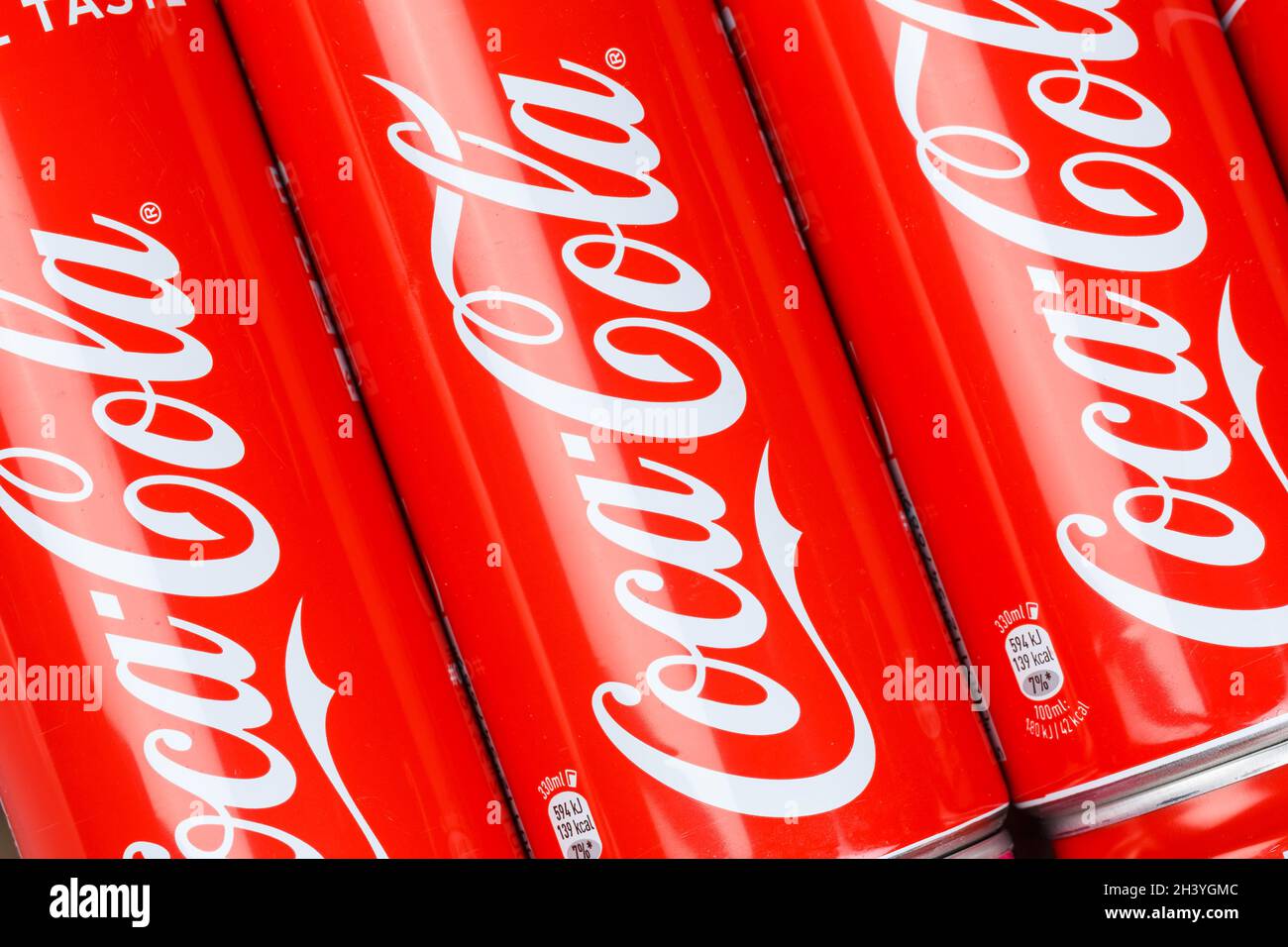 Coca Cola Coca-Cola logo limonata bevanda analcolica in lattina sfondo Foto Stock