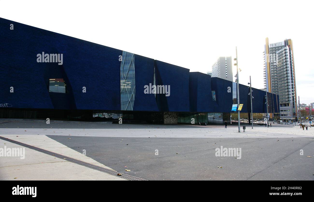 Edificio blu o Museo di Scienze naturali nel Forum di Barcellona, Catalunya, Spagna, Europa Foto Stock