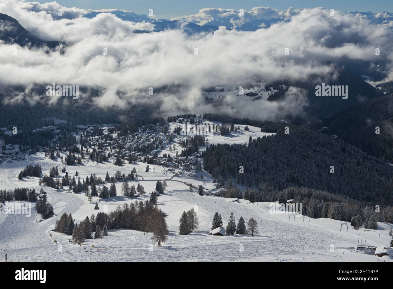 Paesaggio invernale nelle Dolomiti Foto Stock