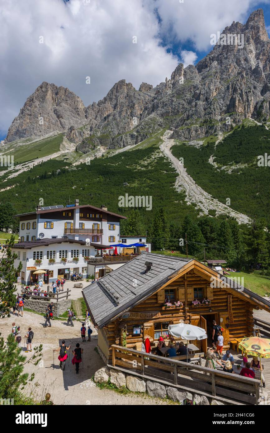 Rifugio Gardeccia Foto Stock