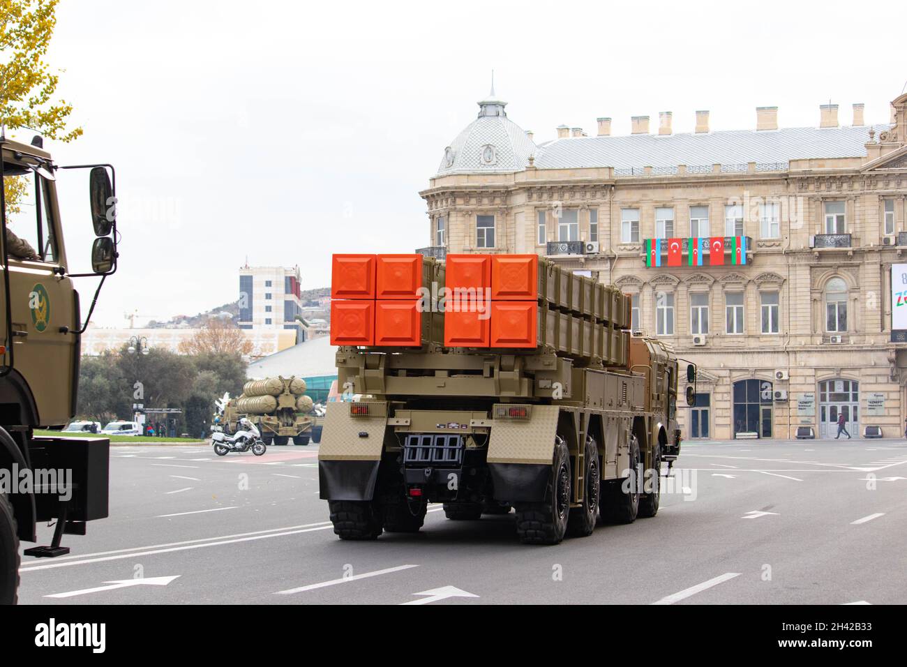 Sistema di artiglieria a razzo bielorusso Polonez. Vittoria a Baku - Azerbaigian: 10 dicembre 2020 Foto Stock