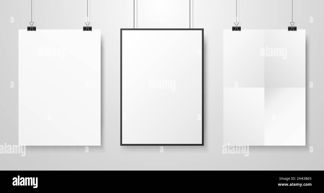 Poster bianchi mockup. Tre diversi fogli di carta con ombreggiatura. Collezione di bianchi fotografici appesi a parete. Modelli realistici A4. Illustrazione vettoriale. Illustrazione Vettoriale
