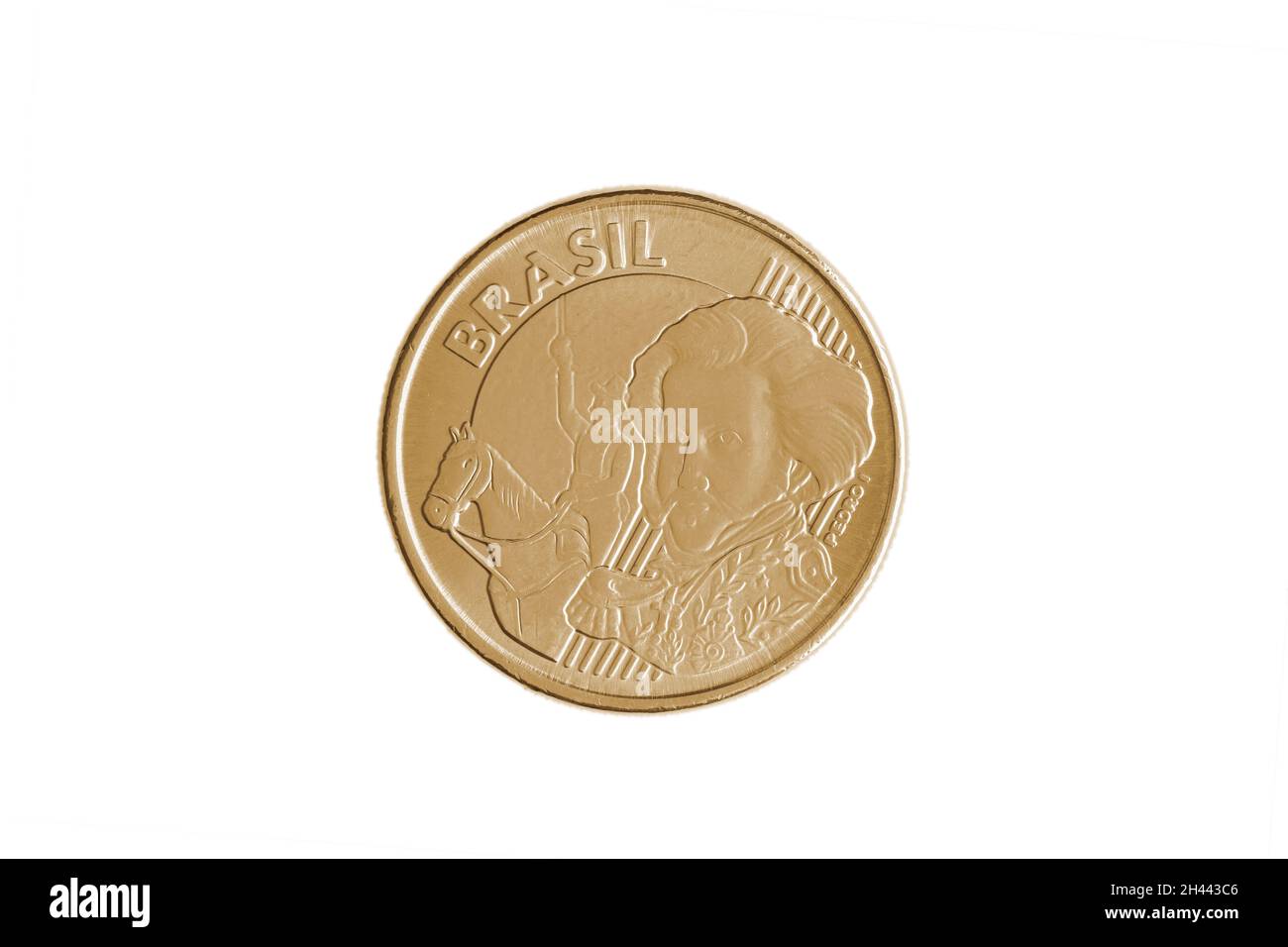 Brasiliano '10 centavos de Real' 2021 moneta anverse su sfondo bianco - ingrandimento elevato Foto Stock