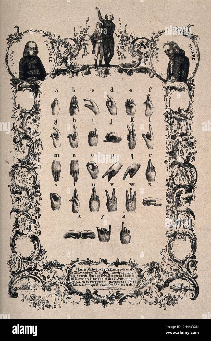 L'alfabeto francese con confine ornato, sopra di esso, l'Abbé C.M. de l'Epée e l'Abbé Sicard. Litografia. Foto Stock