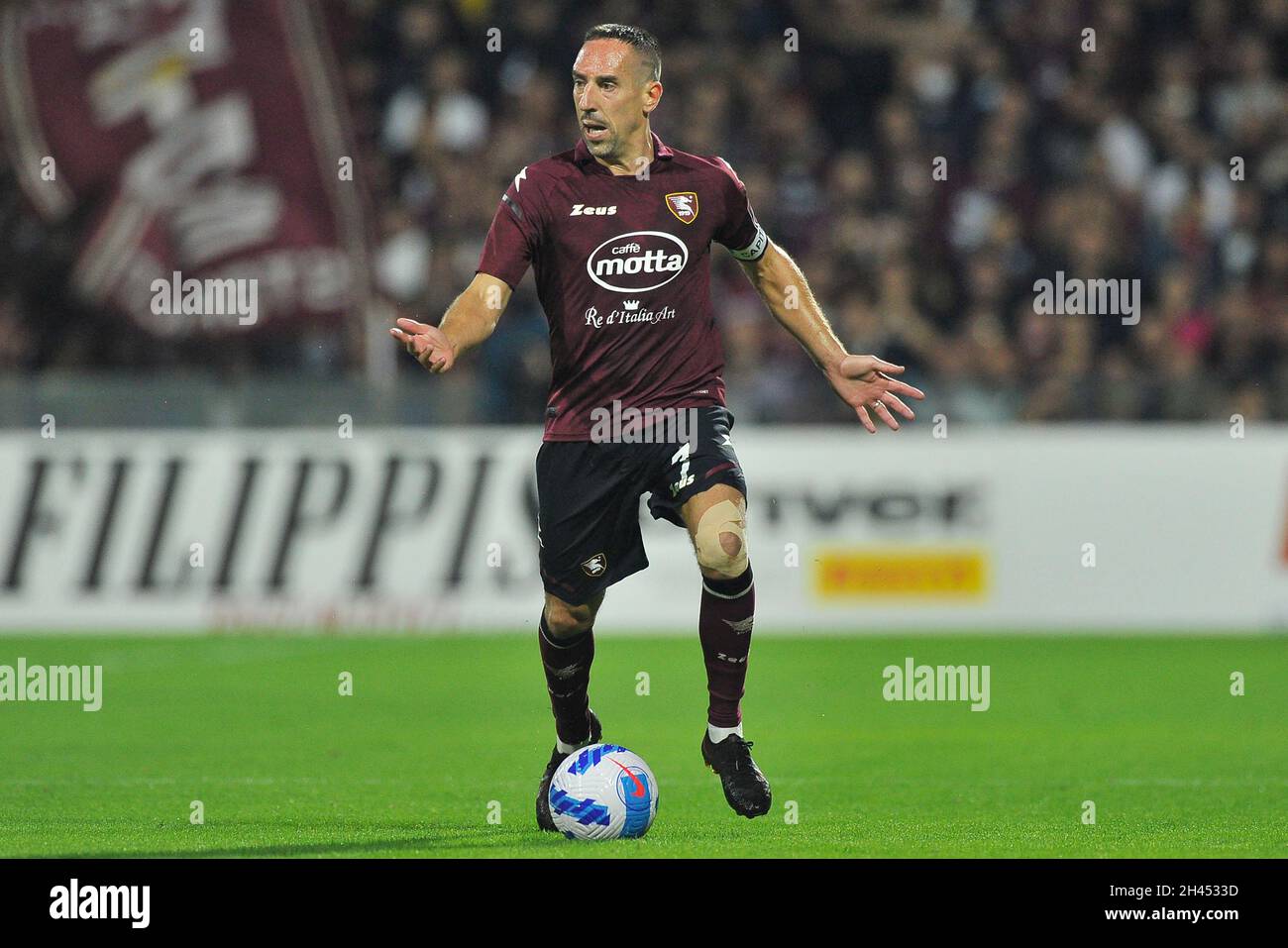 Salerno, Italia. 31 ottobre 2021. Frank Ribery giocatore di Salernitana, durante la partita della Serie Italiana A campionato tra Salernitana e Napoli risultato finale 1-0, partita disputata allo Stadio Arechi di Salerno. Salerno, Italia, 31 ottobre 2021. (Foto di Vincenzo Izzo/Sipa USA) Credit: Sipa USA/Alamy Live News Foto Stock